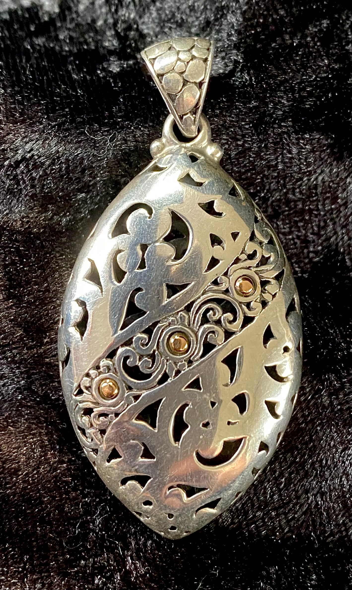 Stunning Sterling Silver Pendant made with Balinese Silver