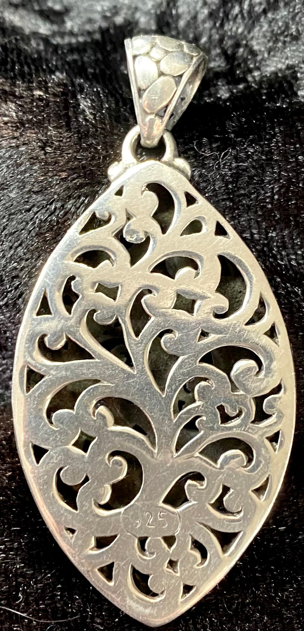 Stunning Sterling Silver Pendant made with Balinese Silver